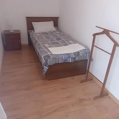Apartment Doba - центр 4 кім 8 міс завжди тепла ! Mukacheve